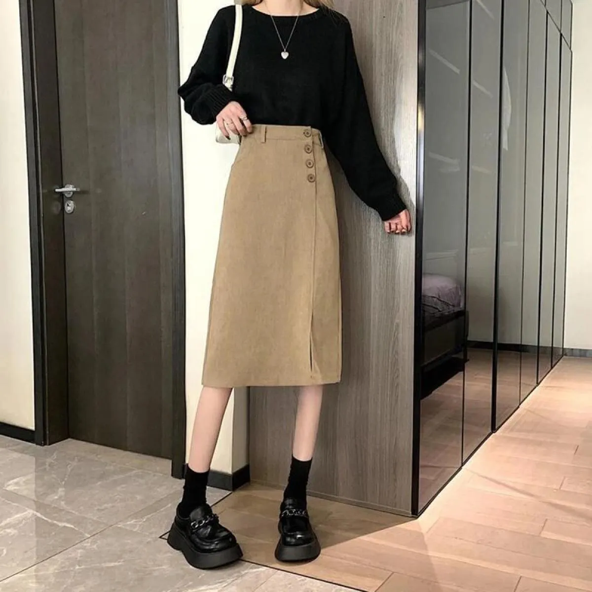 Xpqbb Gonne in velluto a coste autunno inverno Gonna a linea A con spacco laterale a vita alta femminile Bottoni eleganti che de