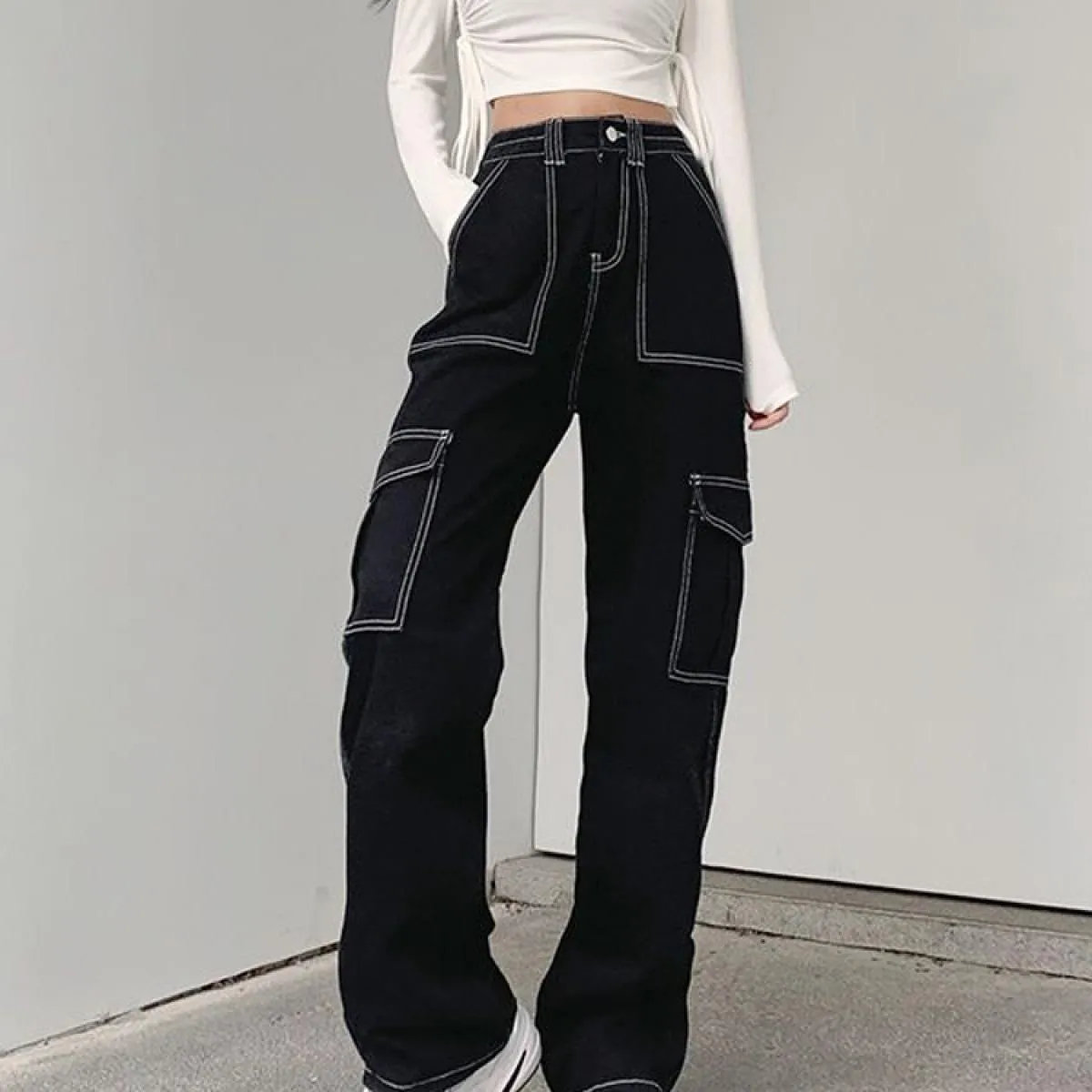 Zoki Streetwear Jeans cargo da donna tasche a molla pantaloni in denim nero a vita alta pantaloni larghi da donna larghi alla mo